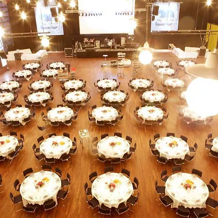 Radisson Blu Scandinavia Szálloda 4*