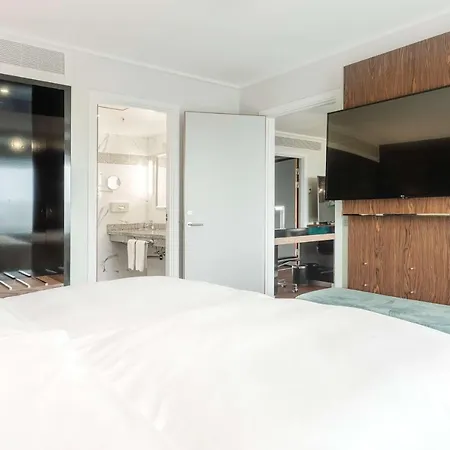 Radisson Blu Scandinavia Hotel 4*