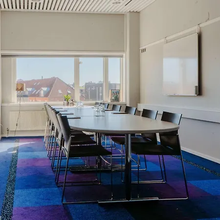 Отель Radisson Blu Scandinavia