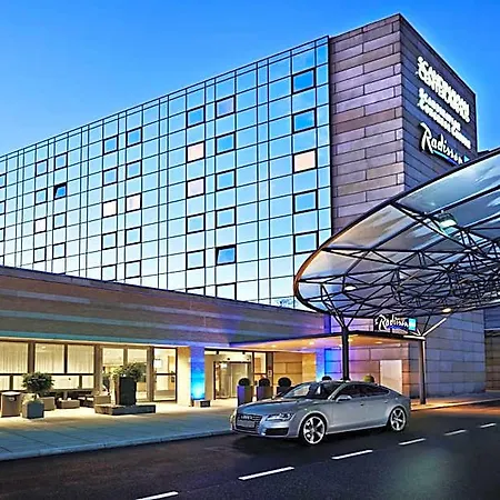 Radisson Blu Scandinavia فندق 4*