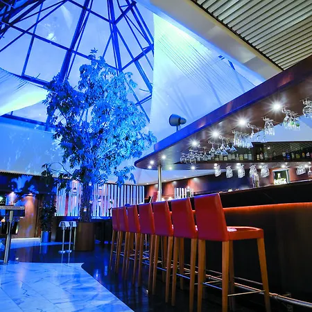 Hotel Radisson Blu Scandinavia 4*
